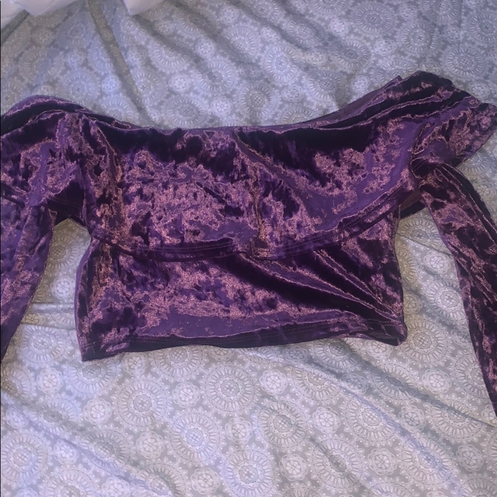 Crop Top - Picture 2 of 4
